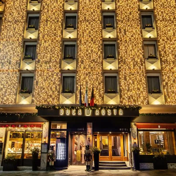 杜卡德奥丝塔奥斯塔酒店，位于Doues的酒店