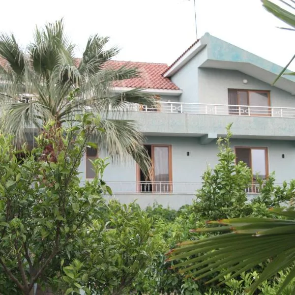 Shtepi Pushimi，位于都拉斯的酒店