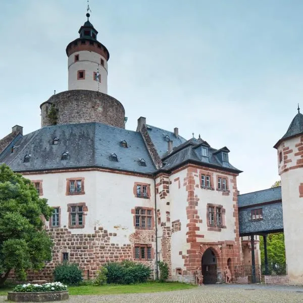 比丁根城堡酒店，位于Ronneburg的酒店