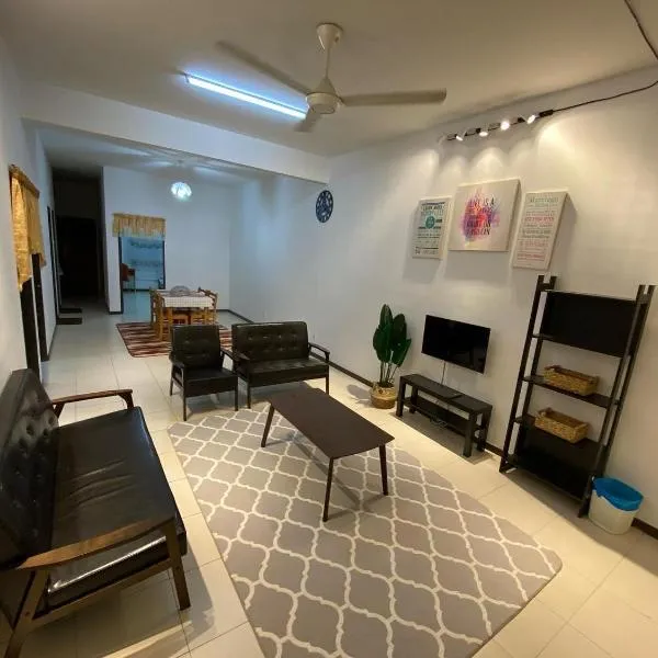 Medina Homestay Chukai Kemaman，位于Cukai的酒店
