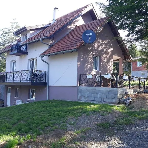 Vila Ljuti krš，位于Rakari的酒店