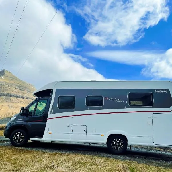 Autocamper Tórshavn，位于Sandavágur的酒店