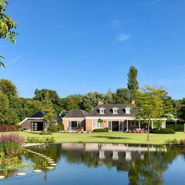 Buitenliefde, romantisch verblijf voor 2 personen，位于海洛的酒店