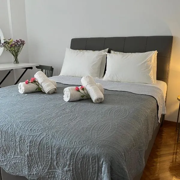 Theo Suites，位于卡瓦拉的酒店