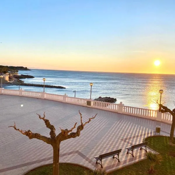 Apartamento en Ametlla de Mar SEA VIEW HAUS FREE WIFI，位于拉梅特拉·德·玛尔的酒店