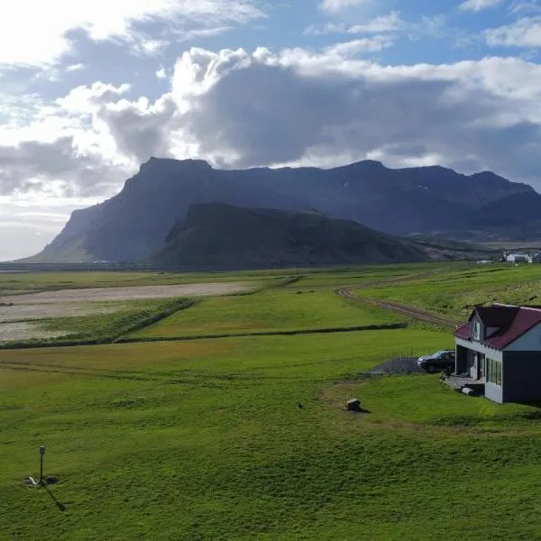 Guesthouse Rauðafell，位于斯科加尔弗斯的酒店