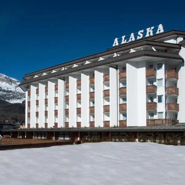 阿拉斯加科尔蒂纳丹酒店，位于科尔蒂纳丹佩佐的酒店