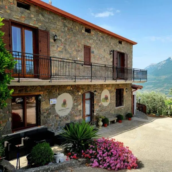 Pietra del Colle Agriturismo，位于Altavilla Silentina的酒店