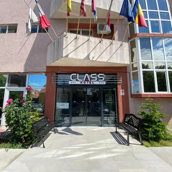 克拉斯酒店，位于奥拉迪亚的酒店