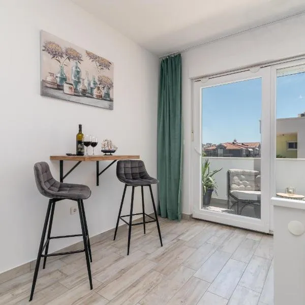 Apartmani Princi Trogir，位于特罗吉尔的酒店