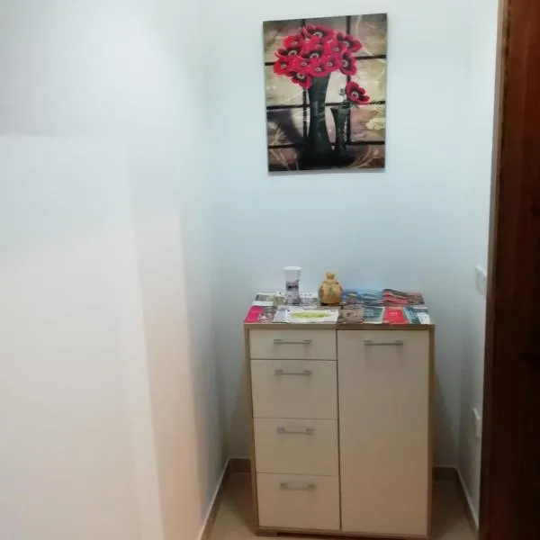 San Anton Studio Apartment，位于Taʼ Sardina的酒店