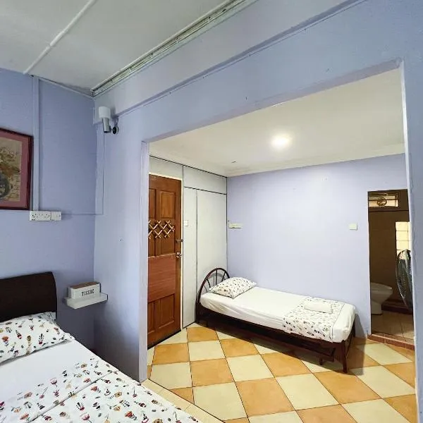 Merdeka Guest House 2，位于古晋的酒店