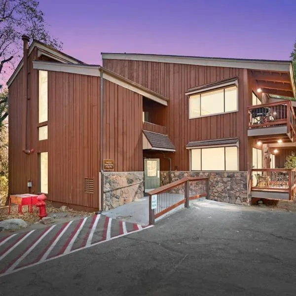 Yosemite West Condos，位于克里村的酒店