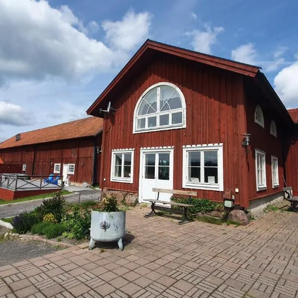 Kiladalens Golf & Lodge，位于Östankärr的酒店