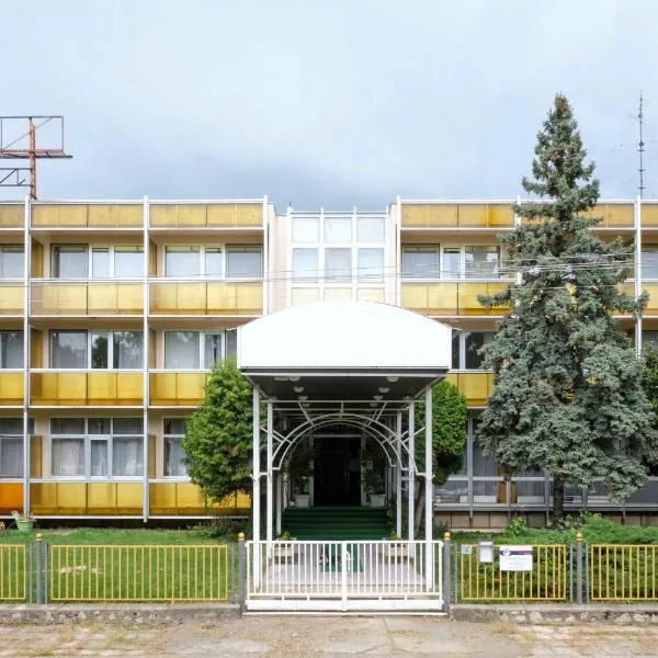 Retro Lido - Vonyarcvashegy，位于鲍洛托奈代里奇的酒店