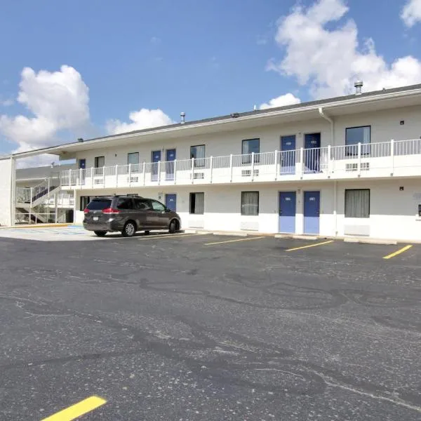 克利夫兰-米德尔堡6号汽车旅馆，位于米德尔堡海茨的酒店