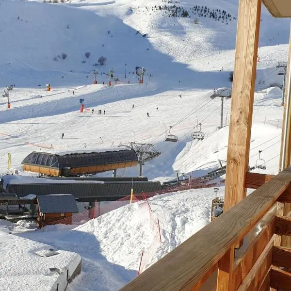 appartement au pied des pistes，位于奥尔西埃的酒店