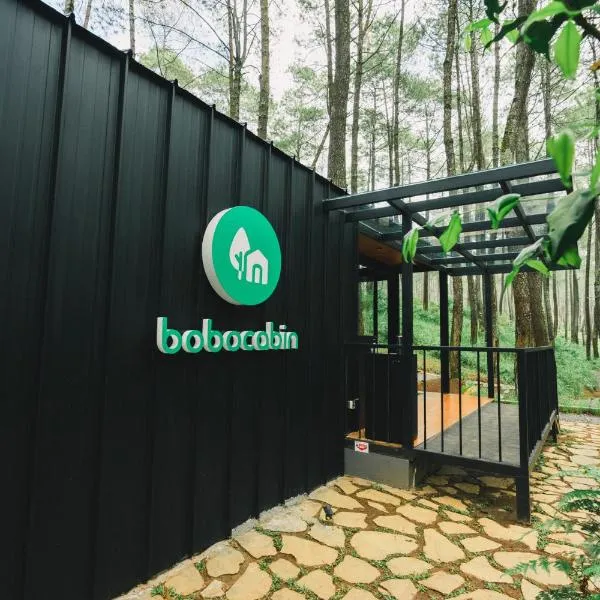 Bobocabin Cikole, Bandung，位于塞亚特的酒店