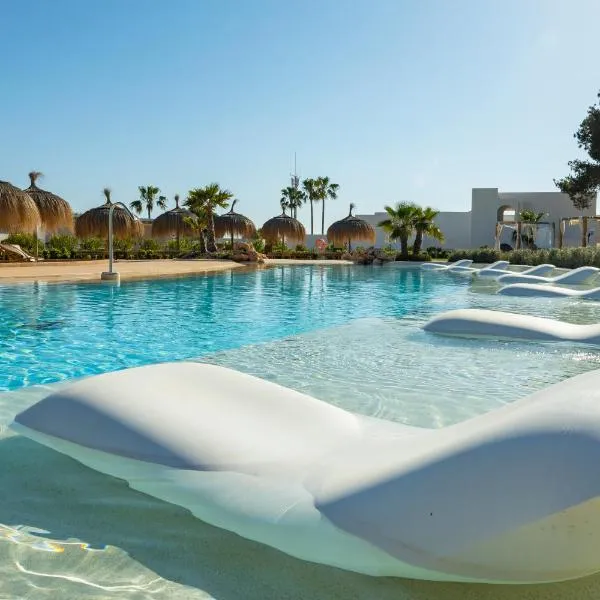 Eques Petit Resort，位于卡拉桑塔尼的酒店