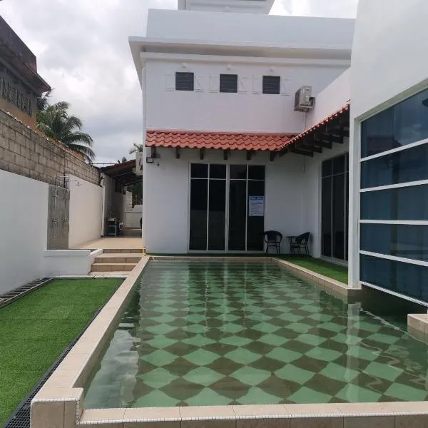 Bp Pool homestay28，位于峇株巴辖的酒店