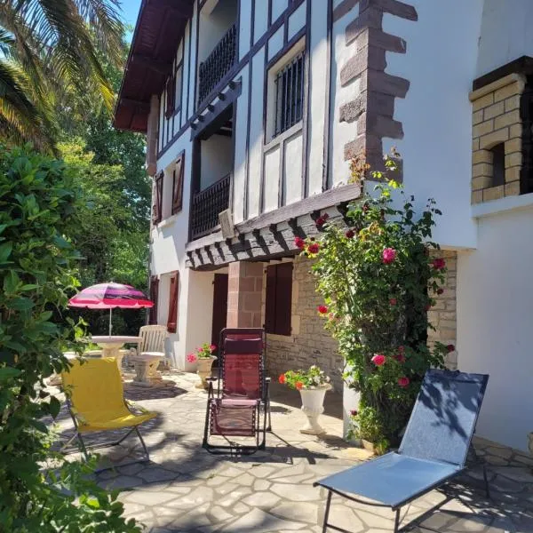 Bel appartement T4 dans maison basque，位于伊特萨苏的酒店