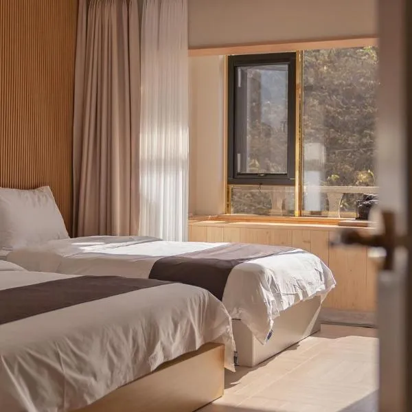 Denbasta forest Hotel，位于釜山的酒店