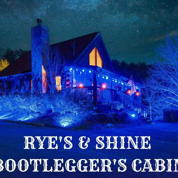 Ryes and Shine Bootlegger's Cabin! Hot Tub* Pool* Arcade* Billiards *EV * Pet Friendly，位于Seymour的酒店