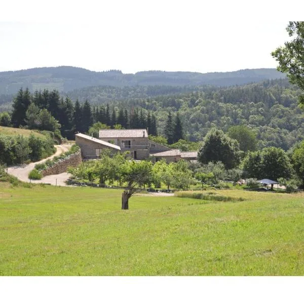 Gites de l'alouette，位于Boffres的酒店