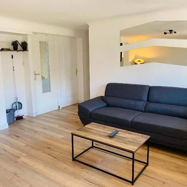 Appartement T3 indépendant, calme à Ustaritz，位于于斯塔里茨的酒店