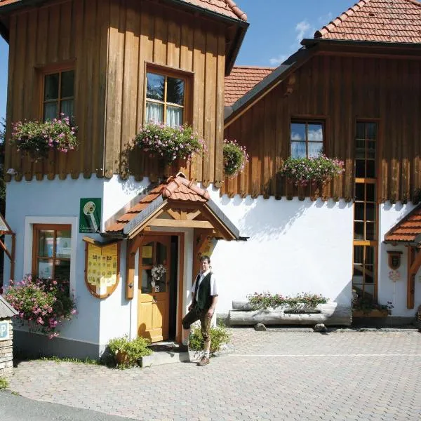 格斯特豪斯霍贝雷特那儿酒店，位于Sankt Blasen的酒店