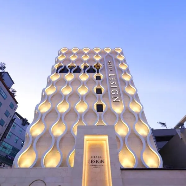 Hotel Lesign，位于Ch'ŏngnyong-dong的酒店