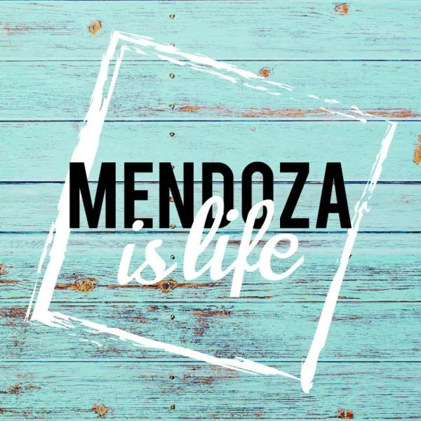 Mendoza is life，位于瓜伊马延的酒店