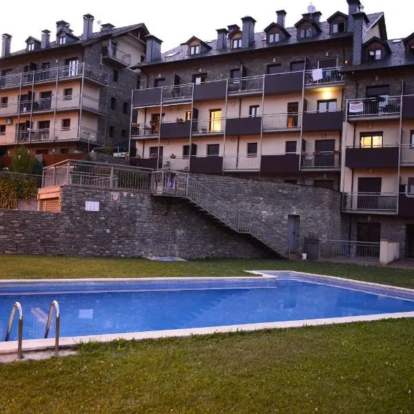 Apartaments Sort Pirineus，位于Baro的酒店