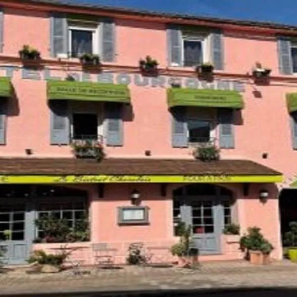 勃艮第酒店，位于Montlay-en-Auxois的酒店