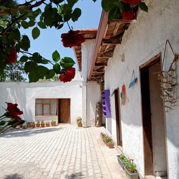 Koca Kapı Konaklama，位于Yeşilova的酒店