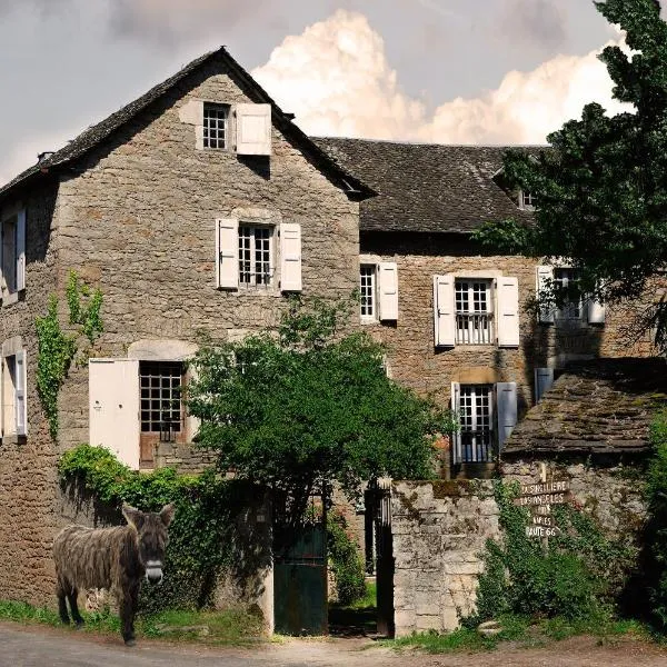 麦森迪拉斯古丽瑞住宿加早餐旅馆，位于Le Massegros的酒店