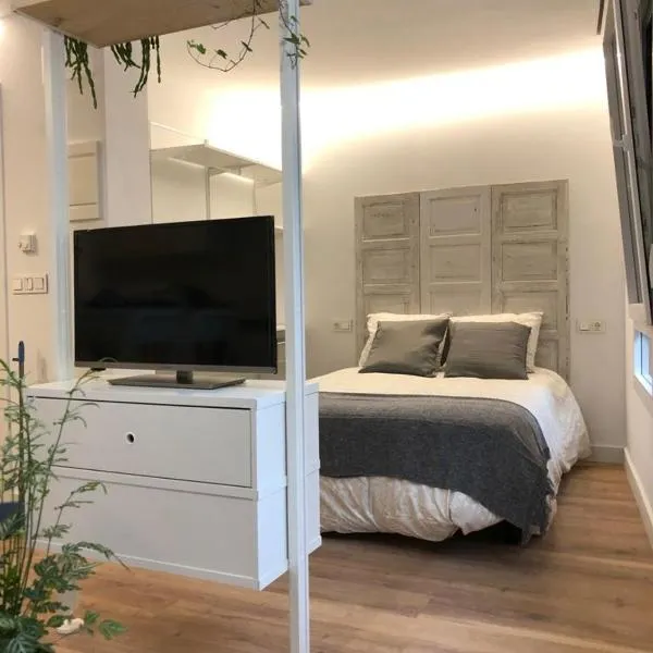 Apartamentos CANDEA，位于卢戈的酒店