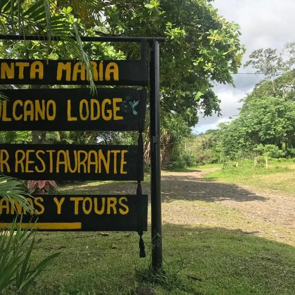 Santa Maria Volcano Lodge，位于Aguas Claras的酒店