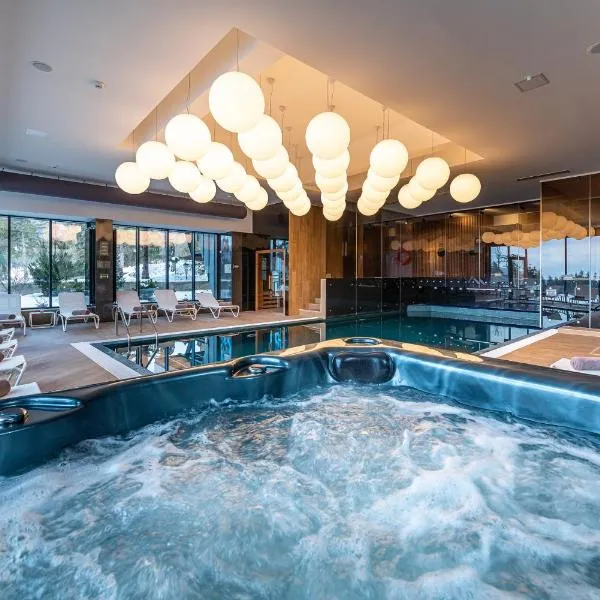 Complex Hotelier COTA O MIE，位于锡纳亚的酒店