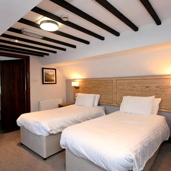 Swan, Thatcham by Marston's Inns,位于萨彻姆的酒店