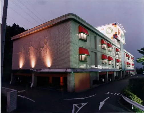 Hotel Mio Seki Adult Only，位于龟山的酒店