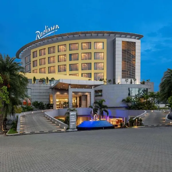 塞勒姆丽筠酒店，位于Sūramangalam的酒店