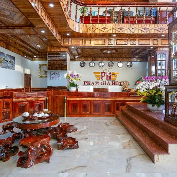 Pham Gia Hotel Da Nang - 范佳酒店，位于岘港的酒店