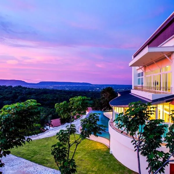 ChanNgarm Mountain View Resort จันทน์งาม เมาท์เท่นวิว รีสอร์ท，位于Ban Nong Bua的酒店