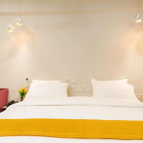 Hotel Vijay Fablis，位于哥印拜陀的酒店