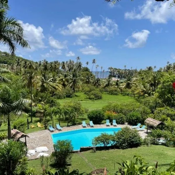 Firefly Estate Bequia，位于弗兰德希普的酒店