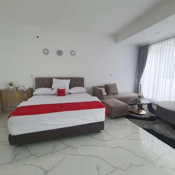 RedDoorz Syariah near Taruna Nusantara Magelang，位于Banyurojo的酒店