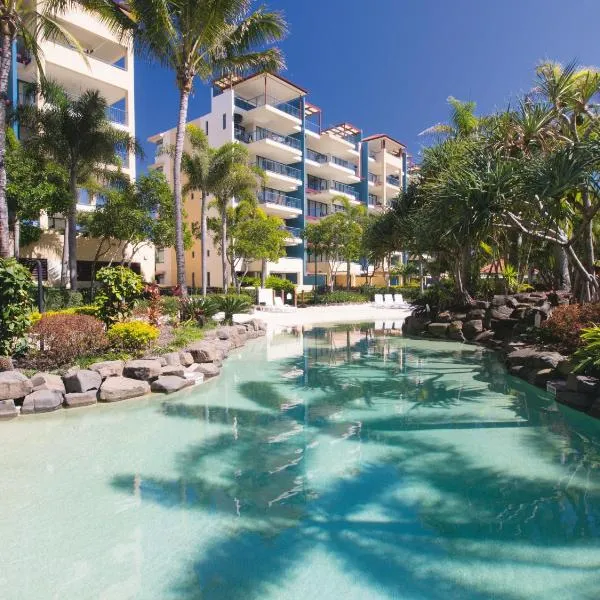 Oaks Sunshine Coast Seaforth Resort，位于双水域的酒店