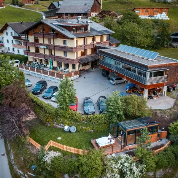 顿札酒店，位于Lorüns的酒店