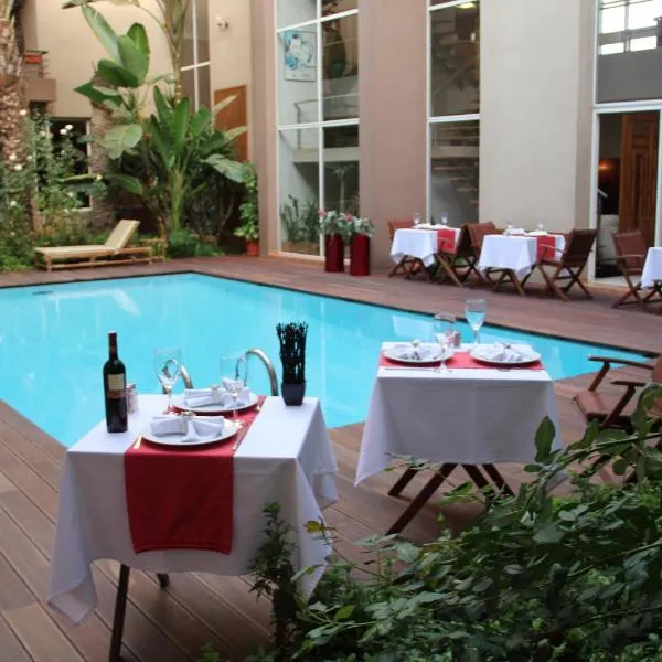 卡萨布兰卡套房Spa酒店，位于卡萨布兰卡的酒店